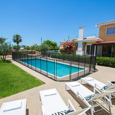 You And Your Family Will Love This 5 Star With Private Pool, 1372 Βίλα *