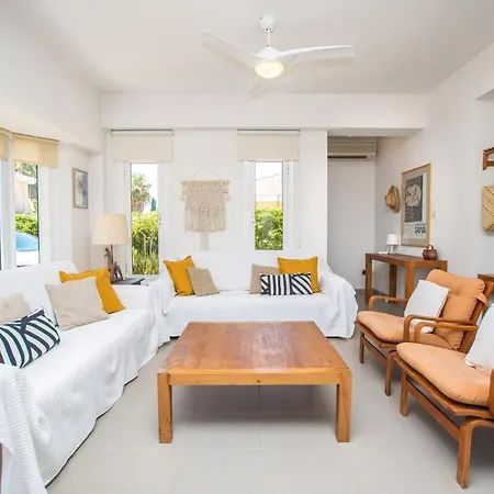 You And Your Family Will Love This 5 Star With Private Pool, 1372 *