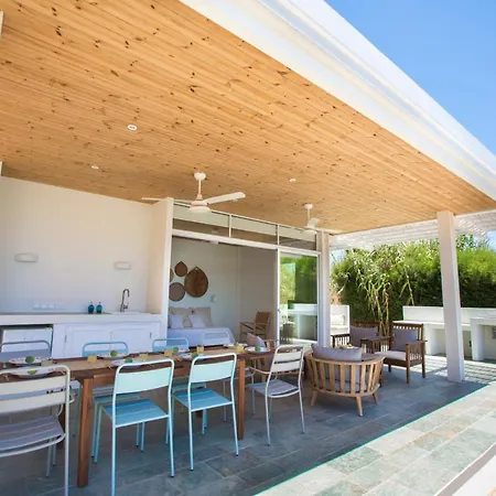 You And Your Family Will Love This 5 Star With Private Pool, 1372