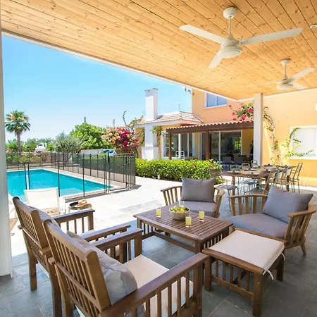 You And Your Family Will Love This 5 Star With Private Pool, 1372 Βίλα *